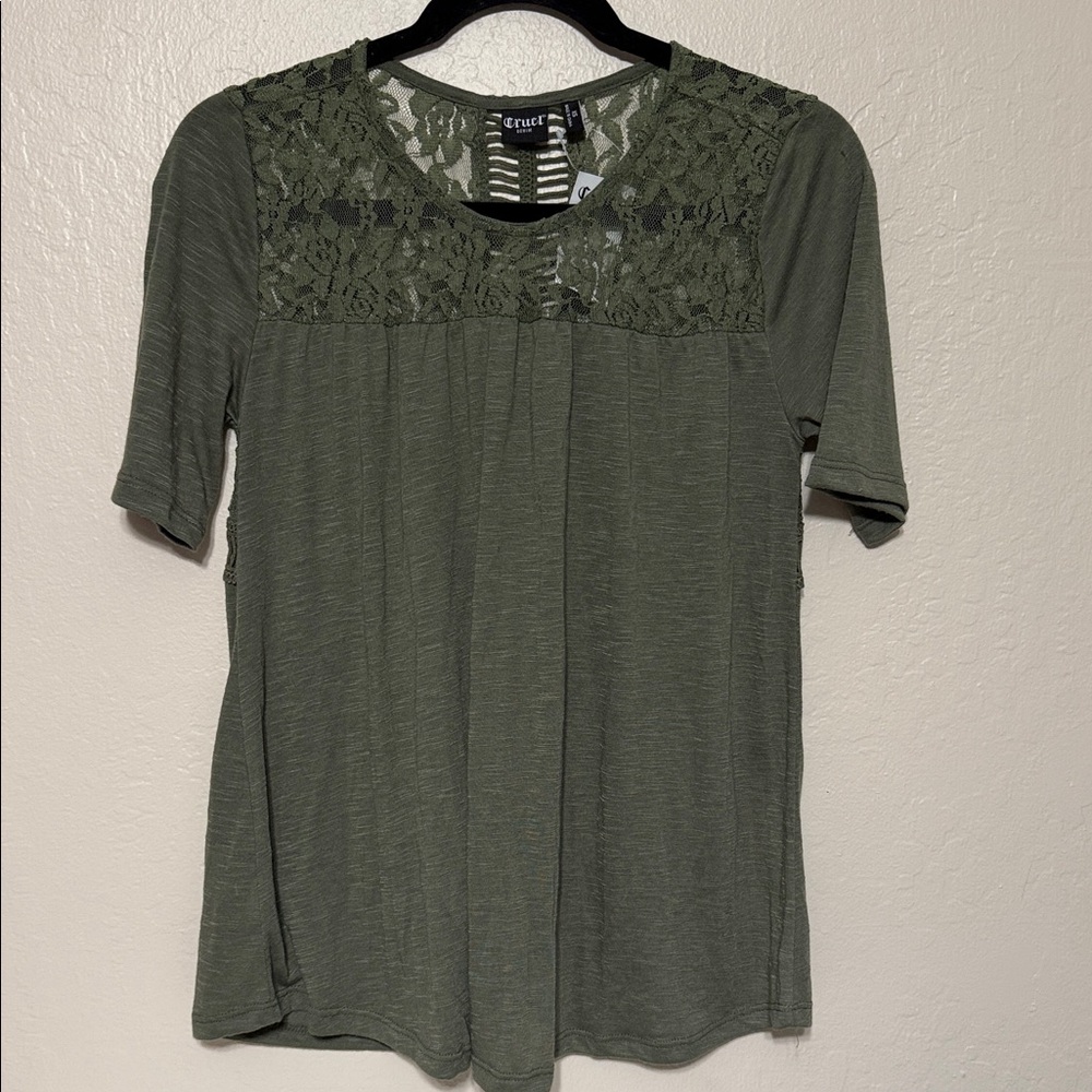 Cruel Girl Olive Lace‎ Blouse
